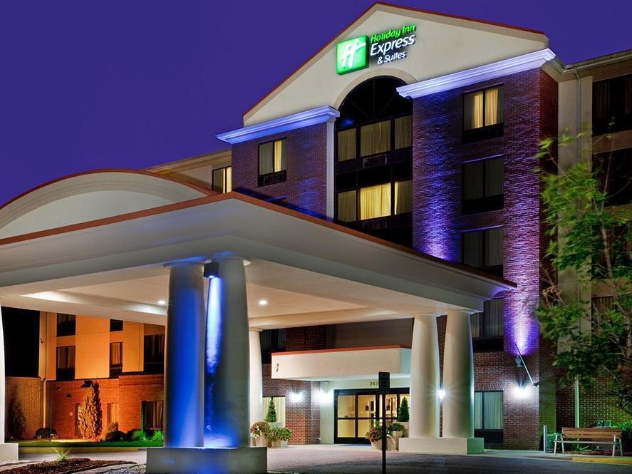 Holiday Inn Express & Suites Chesapeake By Ihg Екстериор снимка