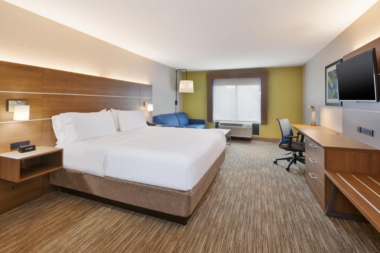Holiday Inn Express & Suites Chesapeake, An Ihg Hotel Екстериор снимка